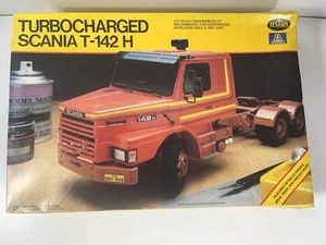 Testors Italeri Turbocompresso Scania T-142 H Kit 713 scatola aperta ammaccata sacchetti sigillati - Foto 1 di 4