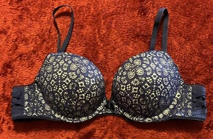 Victoria's Secret Dream Angels Push-up BH 32C. Marine. Sehr süß. Sehr guter Zustand - Bild 1 von 4