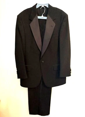 Bill Blass Black Tuxedo 2 piece Suit with Jacket 40 Long and Pants 38 Waist - Image 1 of 4