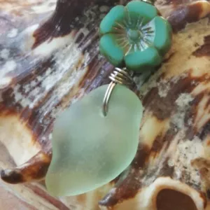 Collana Vetro Mare Argento 925 Scatola Catena Fiore Vetro Ceco Pastello Aloha Luminosa - Foto 1 di 6
