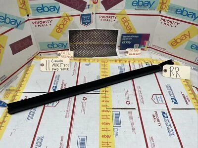 2010-2019 LINCOLN MKT REAR RIGHT DOOR WINDOW INTERIOR SEAL RUBBER TRIM STRIP OE - Изображение 1 из 3