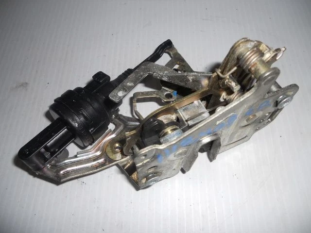 Cerradura puerta actuador conductor trasero izquierdo mercedes-benz e320 1998 Foto 1 de 1