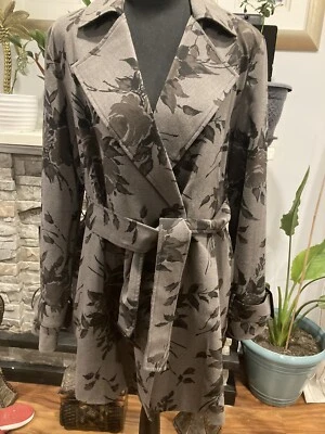 Chaqueta Blazer Para Mujer Elle Gris Floral Cinturón Manga Larga Carrera Negocios Talla 10 Foto 1 de 4