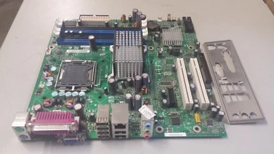 Intel DQ963GSK motherboard, Socket 775 4 DDR2 slot, Support Win 98 XP MATX - Image 1 of 3