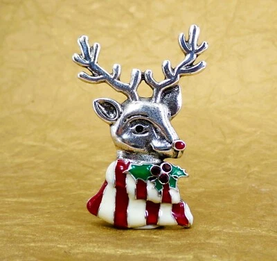 Олень Рождественский праздник брошь заколка с красный и белый эмали шарф - новый - Изображение 1 из 4