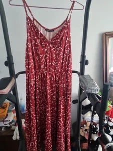 Red And White Stretchy Shein Dress Knee Length, Size 14 - Picture 1 of 3