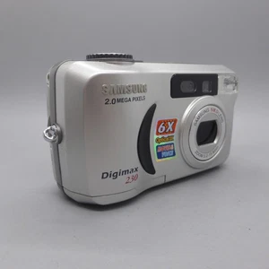 Samsung Digital Camera Digimax 230 2.0MP Silver Tested - Picture 1 of 9