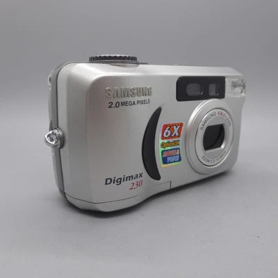 Samsung Digital Camera Digimax 230 2.0MP Silver Tested - Image 1 of 4