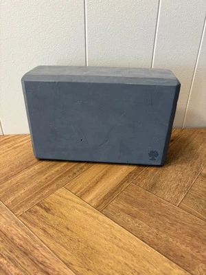 Bloque de yoga gris bloque de 3” de ancho bloque de refuerzo de ejercicio Foto 1 de 4