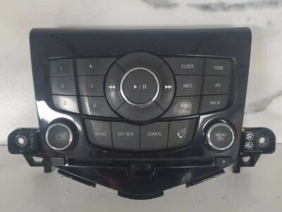 2012 2013 2014 2015 2016 CHEVROLET CRUZE HEATER AC Control 95914367 - No Button - Image 1 of 2