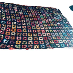De Colección Crochet Abuela Cuadrado Negro Afgano Multicolor 48x62 Rosa Big Bang Hippie - Imagen 1 de 4