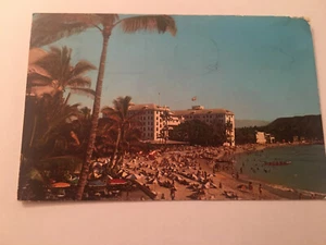 Vintage Postcard Posted 1962 Waikiki Beach & Moana Hotel Oahu Hawaii HI - Picture 1 of 2