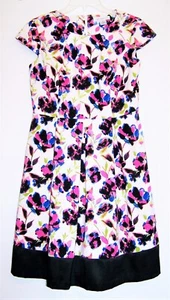 Liz Claiborne Cap Sleeve Fit & Flare Dress Lined Size 6 Pink Blue Floral Women's - Picture 1 of 7