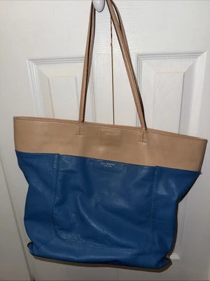Bolso de mano Isaac Mizrahi de cuero azul de Nueva York Foto 1 de 4