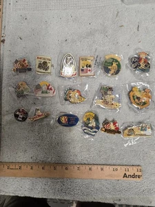Lot 17, Vintage Löwen Pins, meist Midwest USA, einige aus Kanada, 1990-2012 - Bild 1 von 4