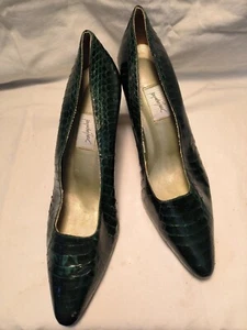 Jacqueline Ferrer Kelly Green Reptile Print Closed Toe Pumps Sz. 10.5 B - Picture 1 of 5