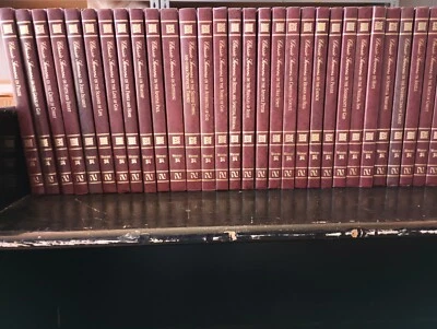 Classic Sermons Series Books Lot of 33 Compiled by Warren W. Wiersbe Like-New! - Image 1 of 3