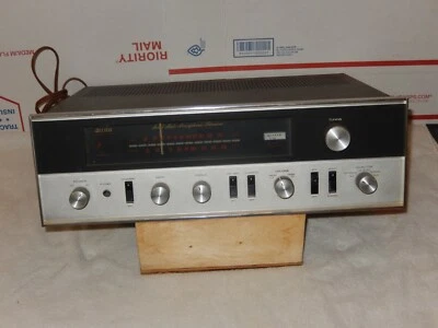 Receptor estereofónico de estado sólido vintage Allied modelo 355  Foto 1 de 4