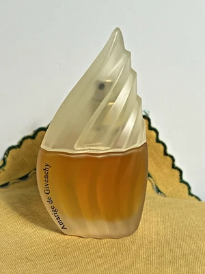 Mini spray vintage Amarige De Givenchy eau de toilette 0,5 fl oz/15 ml nuevo sin caja Foto 1 de 4