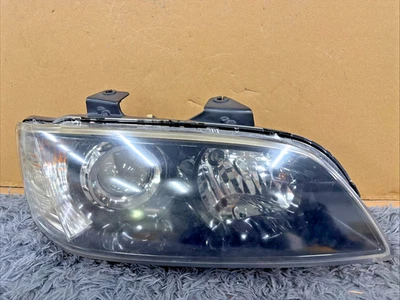 Conjunto de faros halógenos del lado del conductor Pontiac G8 LH 2008-2009 OEM ST23 Foto 1 de 4