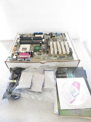 ASUS A7A266 Socket A for AMD® Athlon™ / Duron™ 550MHz ~ 1GHz+ CPU 2 x DDR DIMM S - Image 1 of 4