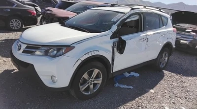 Toyota Rav4 2015 transmisión automática fabricante de equipos originales 94 k millas (LKQ ~ 439359146) Foto 1 de 4