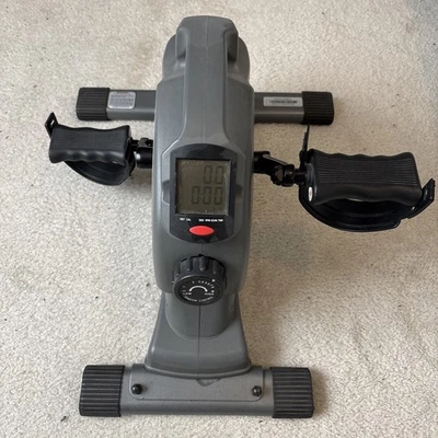 Sunny Health & Fitness SF-B0418 Magnetic Mini Exercise Bike-USED Great Condition - Image 1 of 4