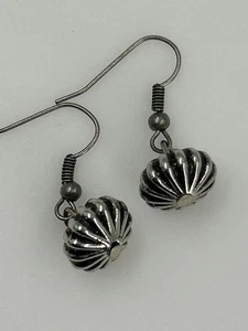 Vintage Silver Tone Pumpkin Drop Earrings Halloween Seasonal Jewelry - Picture 1 of 6