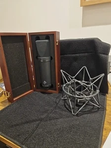 Neumann U87 Ai Studio Condenser Microphone Black + Cradle - Picture 1 of 8