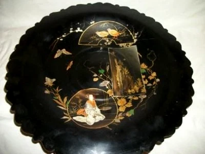 Tazón japonés de papel maché de 1800 Chinoiserie estético dorado Meiji laca negra Foto 1 de 4