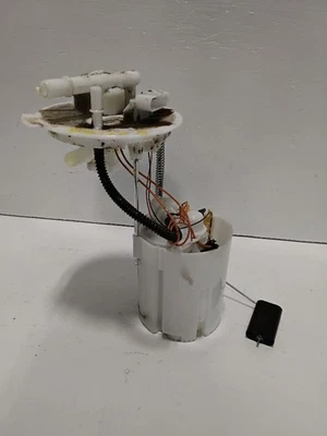 Conjunto de bomba de combustible montado en tanque gasolina tracción delantera se adapta a 17-25 PACIFICA 3583333 Foto 1 de 4