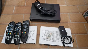 Decoder Sky HD 3 pezzi - Foto 1 di 1