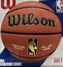 Bola de Basquete Wilson NBA Authentic Series Outdoor #7 - Marrom