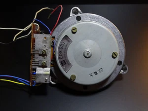 EDS 930 Dual CS 741Q Antriebsmotor  LEGENDE VINTAGE - Picture 1 of 3