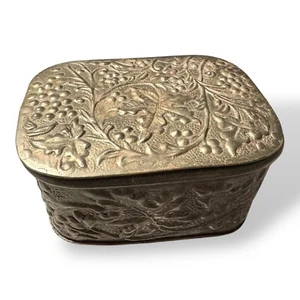 Vintage Messing Scharnier Deckel Schmuck Kommode Box Weinblatt erhaben Relief Muster - Bild 1 von 10