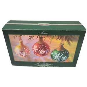 Bolas de nieve Hallmark Snowflake 2005 iluminaciones iluminadas adorno IOB QLX7975 - Imagen 1 de 5