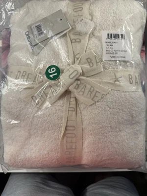 JUEGO DE SALÓN CON CAPUCHA/CREMA/¡TOTALMENTE NUEVO!! Foto 1 de 4