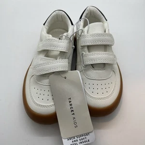 Target Kids Whit Sneakers White Size 6 Retro - Picture 1 of 4