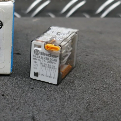 Relé Finder 55.34.8.230.5040 - Imagen 1 de 1