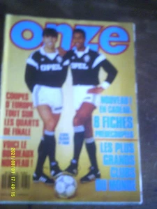 4 REVUES ONZE 32 FICHES LES PLUS GRANDS CLUBS BORDEAUX ARSENAL NAPLES ASSE - Picture 1 of 12