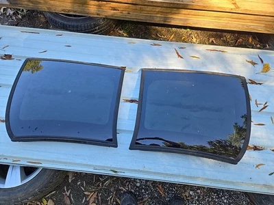1993-2002 Chevy Camaro Pontiac Firebird 4th Gen Black Roof Glass T-Top Pair OEM - Image 1 of 4
