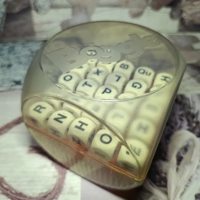 ⭐SPARES OR REPAIR⭐ Super Boggle 2003 Vintage Electronic Family Word Game READ - Image 1 of 4