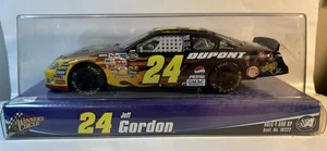 Winners Circle Jeff Gordon 24 Wizard of Oz Nascar 1:24 Die Cast Dupont  Black - Picture 1 of 6