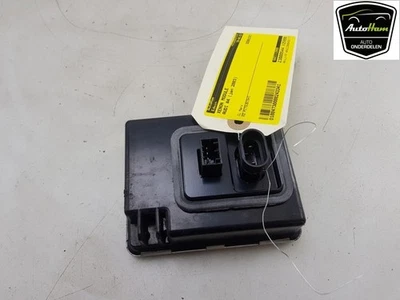 CENTRALNA FARI XENON COMPUTER XENON Audi A4 Cabrio (B7) 2003 8H0907391 #243341 - Immagine 1 di 4