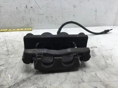 Pinza de freno del lado del pasajero delantero derecho Chevrolet Traverse 2012 con manguera de fábrica Foto 1 de 4