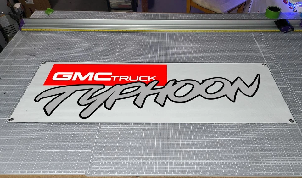 GMC Typhoon Rojo #3 Banner Personalizado con Ojales Pas Turbo V6 Camión SUV 92 93 Foto 1 de 1