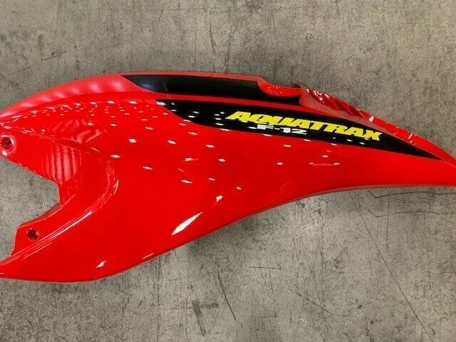 Capa lateral direita Honda AquaTrax F-12 83500-HW2-691ZA NOVA FABRICANTE DE EQUIPAMENTO ORIGINAL - Imagem 1 de 2