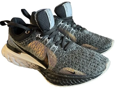 Nike React Infinity Run Flyknit 3 Premium Negro Cebra Iridiscente Mujer 6.5 Foto 1 de 4