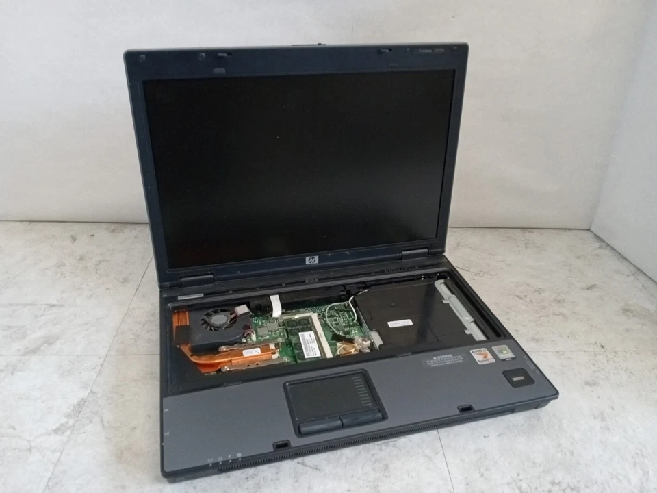 HP Compaq 6515b 14" Laptop AMD Turion X2 CPU 1GB RAM - PARTS/REPAIR -READ -RR - Image 1 of 4