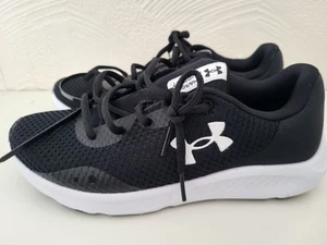 Under Armour Charged Pursuit 3 Laufschuh UK Größe 5,5 - Bild 1 von 5
